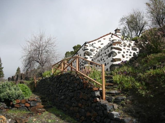 CASA RURAL EL RIACHUELO